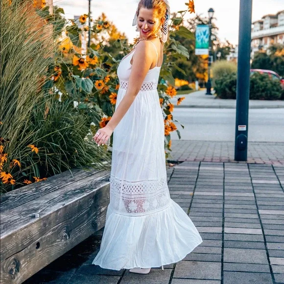 Jack by BB Dakota Dresses Bb Dakota White Maxi Dress With Lace